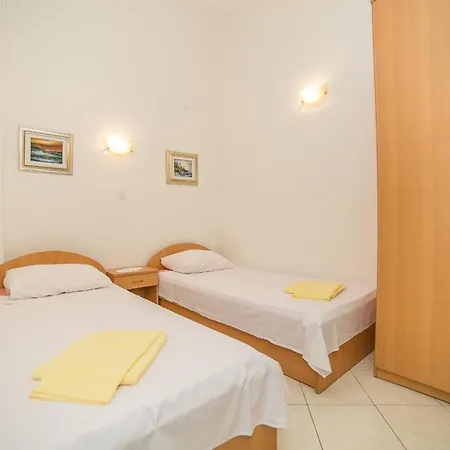 Guest house Apartments Villa Sea 1838