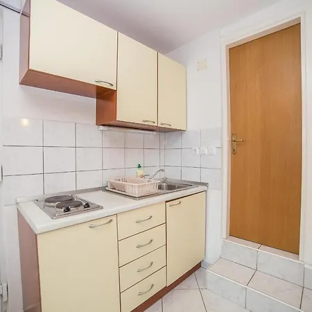 Guest house Apartments Villa Sea 1838