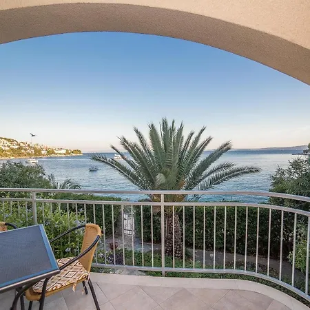 Гостевой дом Apartments Villa Sea 1838 Трогир