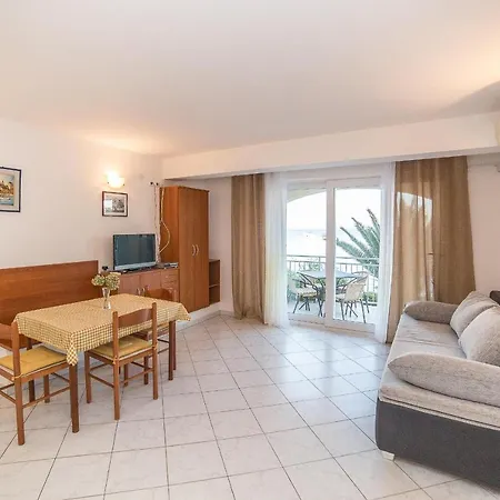 Гостевой дом Apartments Villa Sea 1838 Трогир