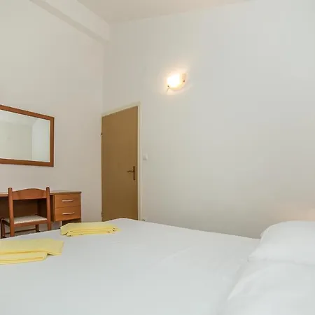 Гостевой дом Apartments Villa Sea 1838 Трогир