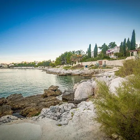Apartments Villa Sea 1838 Трогир